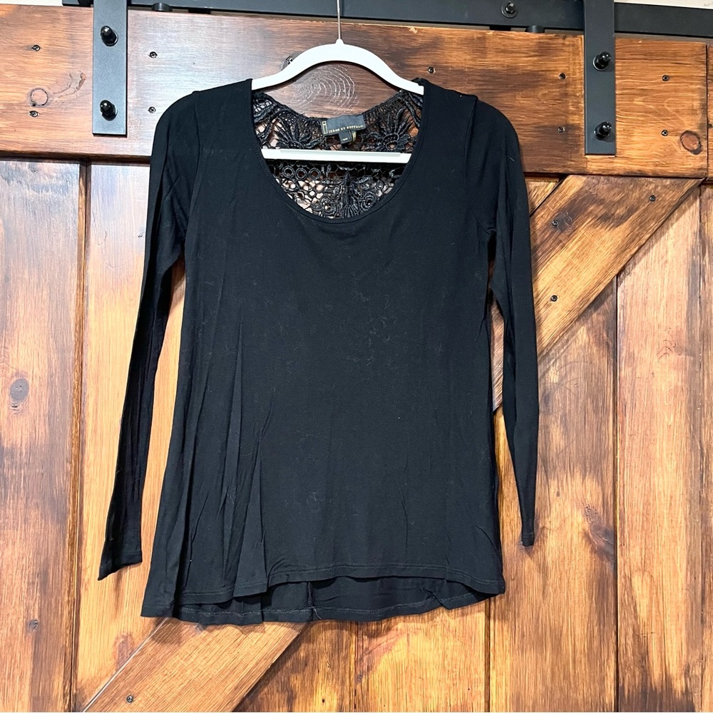 I Jeans by Buffalo black lace back lightweight sweater